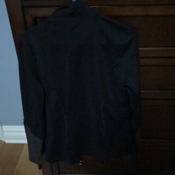 EUC Core 10 Womens large black zip up workout jacket - Picture 3 of 3